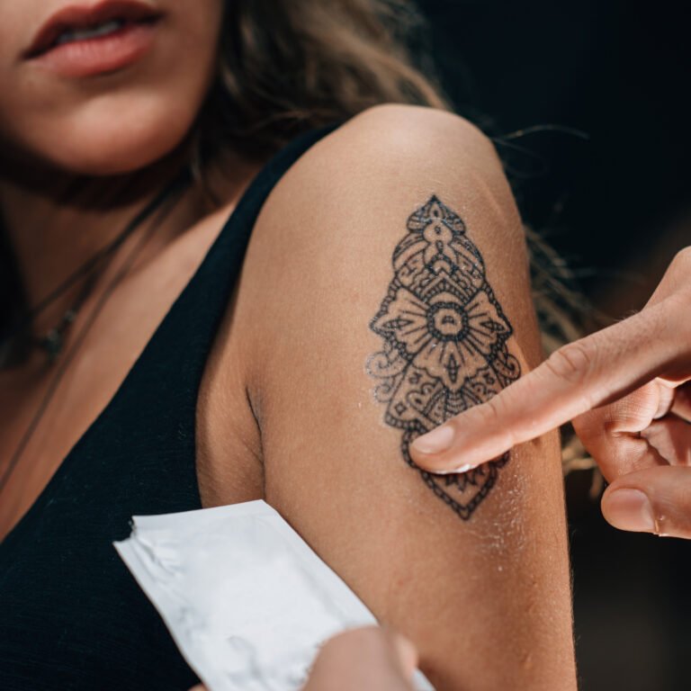 Bildschirmfoto portrait tattoo lübeck elea tattoo